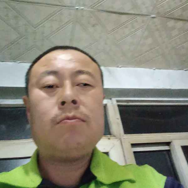 52岁岁河北单身帅哥 - 十堰吉缘网