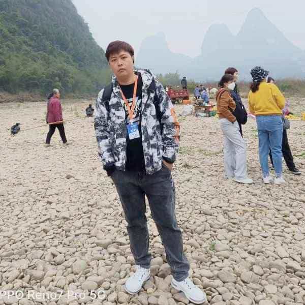 35岁岁浙江单身帅哥 - 十堰吉缘网