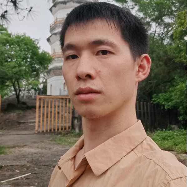 33岁岁四川单身帅哥 - 十堰吉缘网