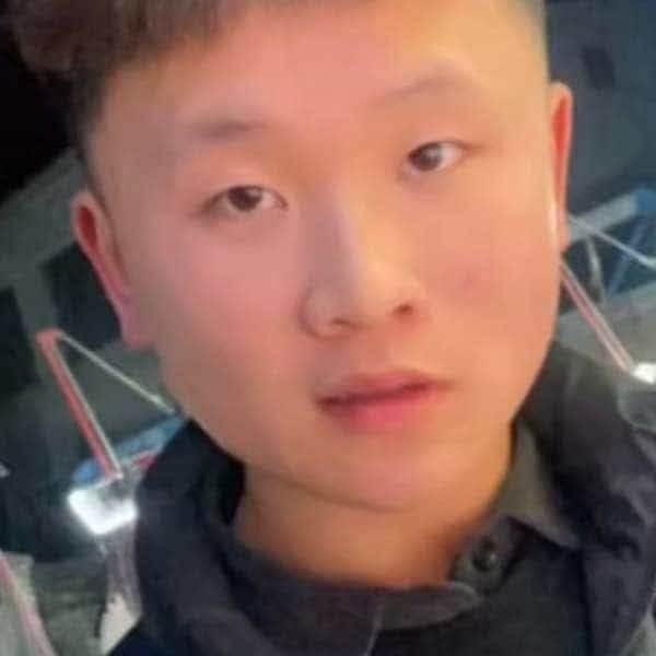 22岁岁河南单身帅哥 - 十堰吉缘网