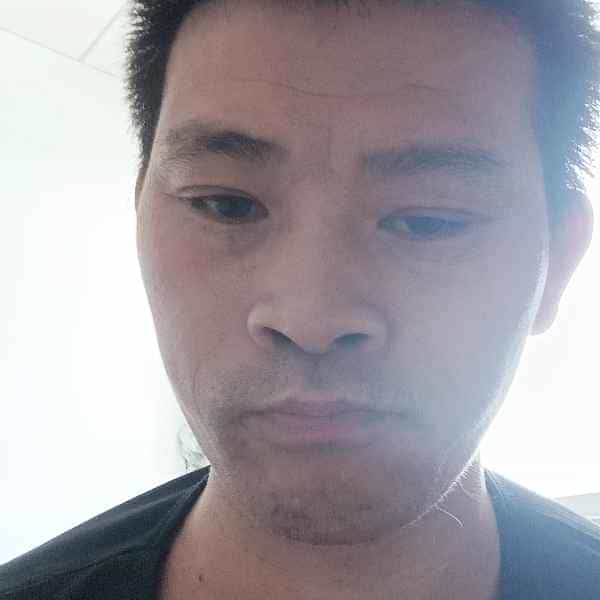 42岁岁重庆单身帅哥 - 十堰吉缘网