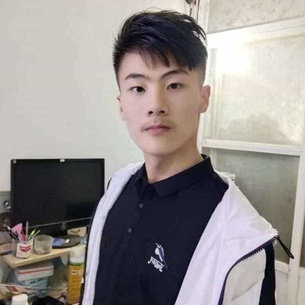21岁岁河南单身帅哥 - 十堰吉缘网