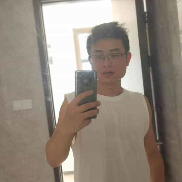 39岁岁广东单身帅哥 - 十堰吉缘网