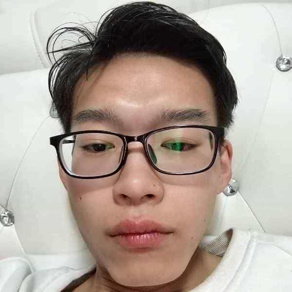 23岁岁河南单身帅哥 - 十堰吉缘网