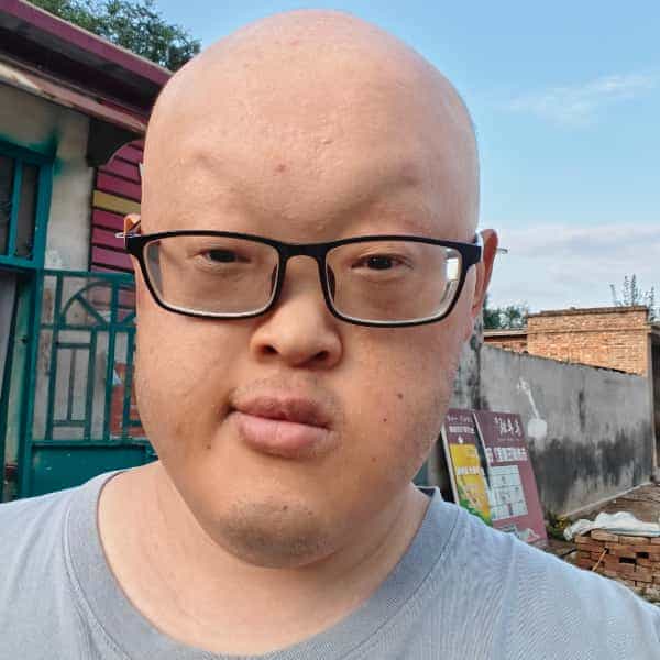 28岁岁山东单身帅哥 - 十堰吉缘网